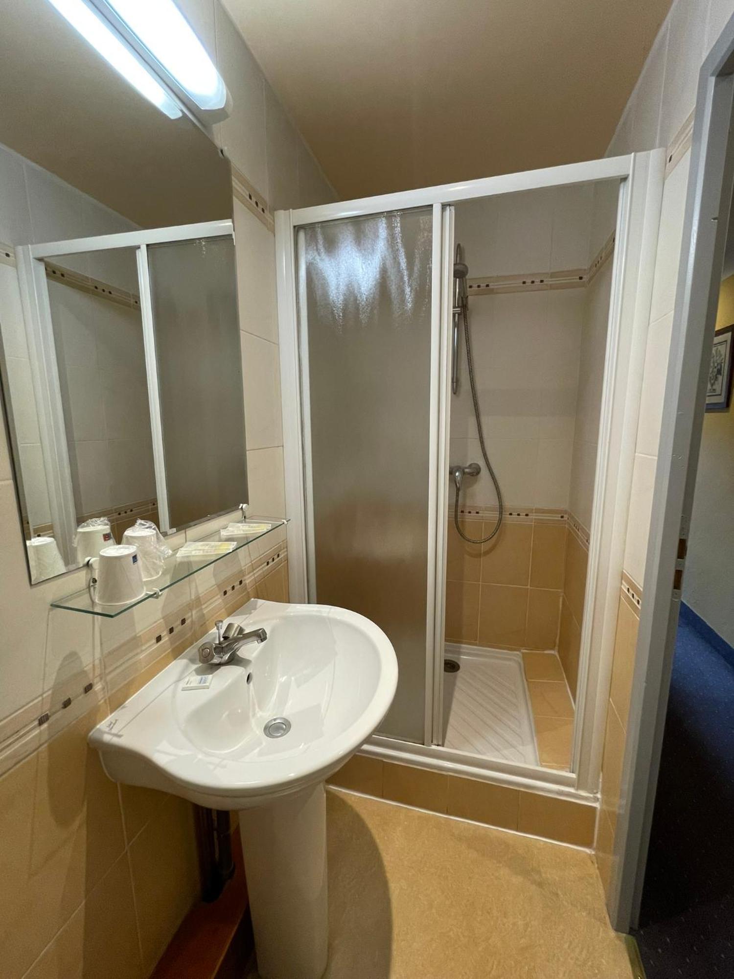Hotel Vidal Céret Kültér fotó