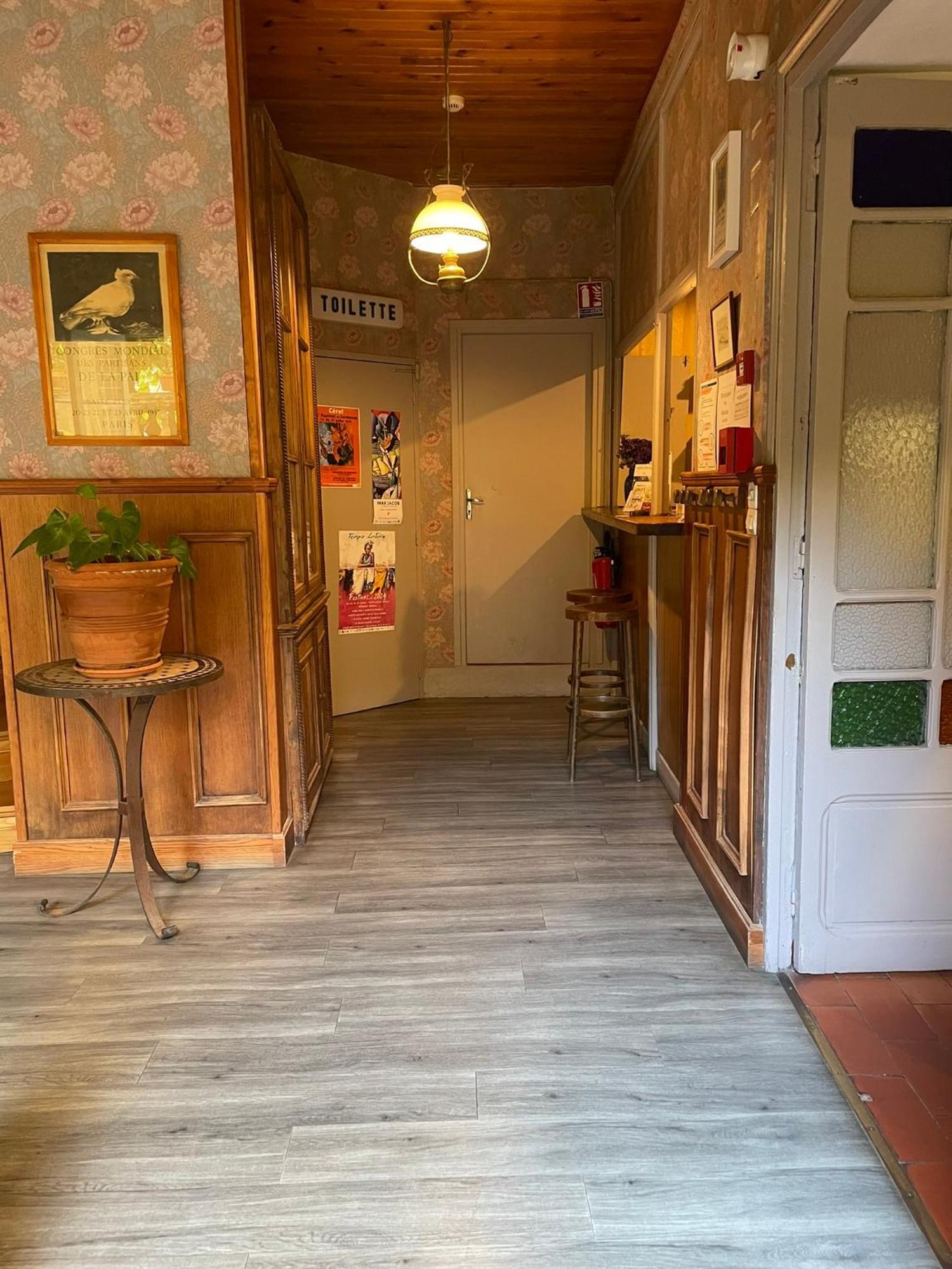 Hotel Vidal Céret Kültér fotó