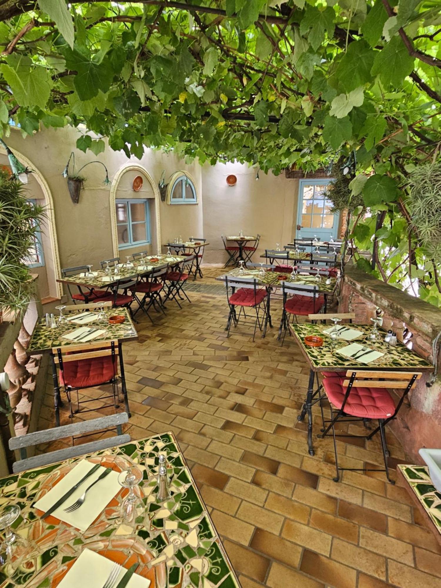 Hotel Vidal Céret Kültér fotó